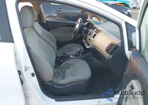 2015 Kia Rio Lx из США, поврежденный, VIN KNADM4A39F6437097